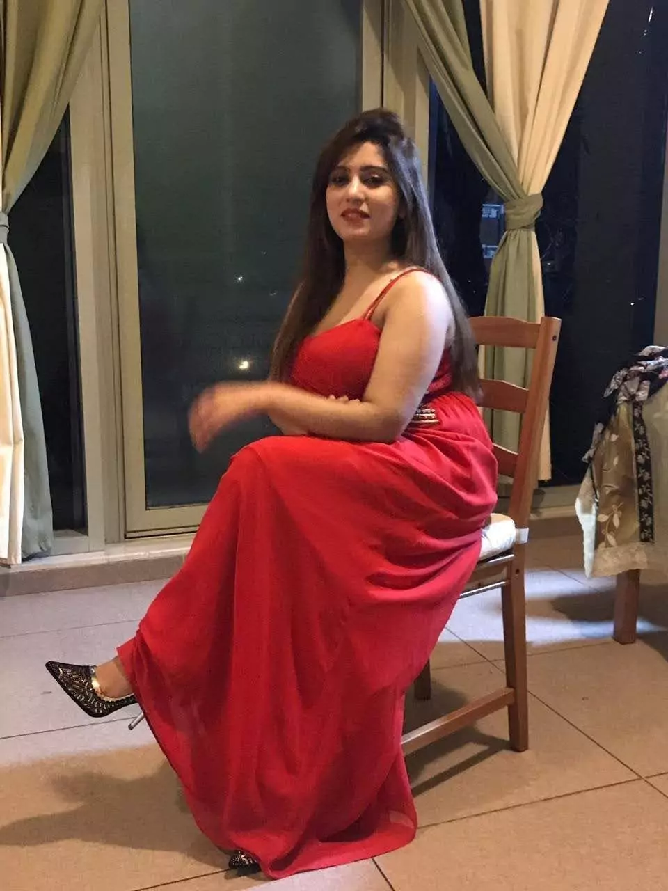 Escort Service in Saharaganj